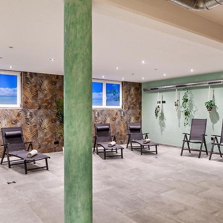 Chalet Aus Holz การ์มิช-พาร์เทนเคียร์เชน ภายนอก รูปภาพ
