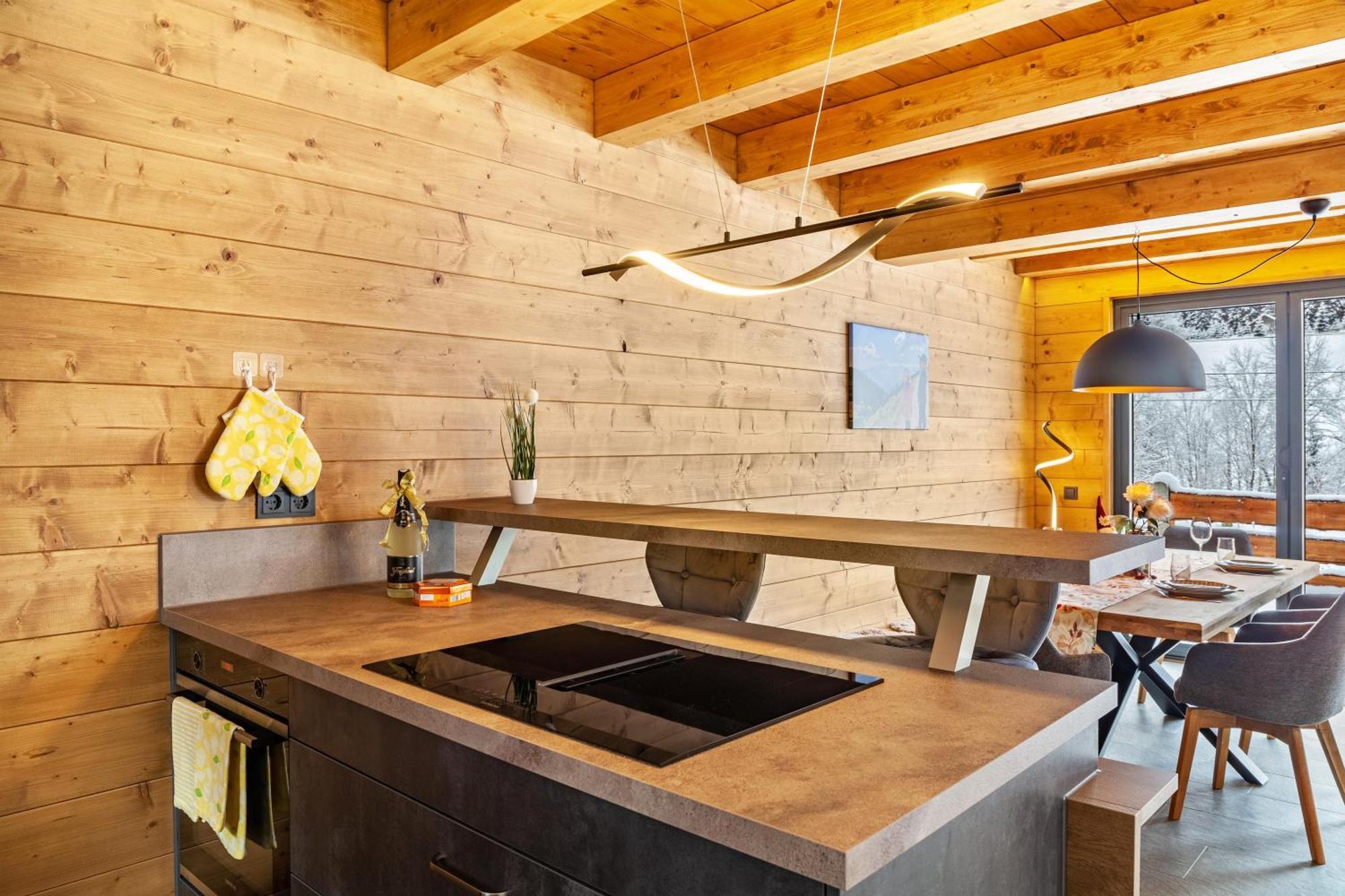 Chalet Aus Holz การ์มิช-พาร์เทนเคียร์เชน ภายนอก รูปภาพ
